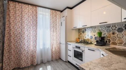 Bucătărie MODERNĂ, de colț, în nuanță - albă Bucătarii moderne